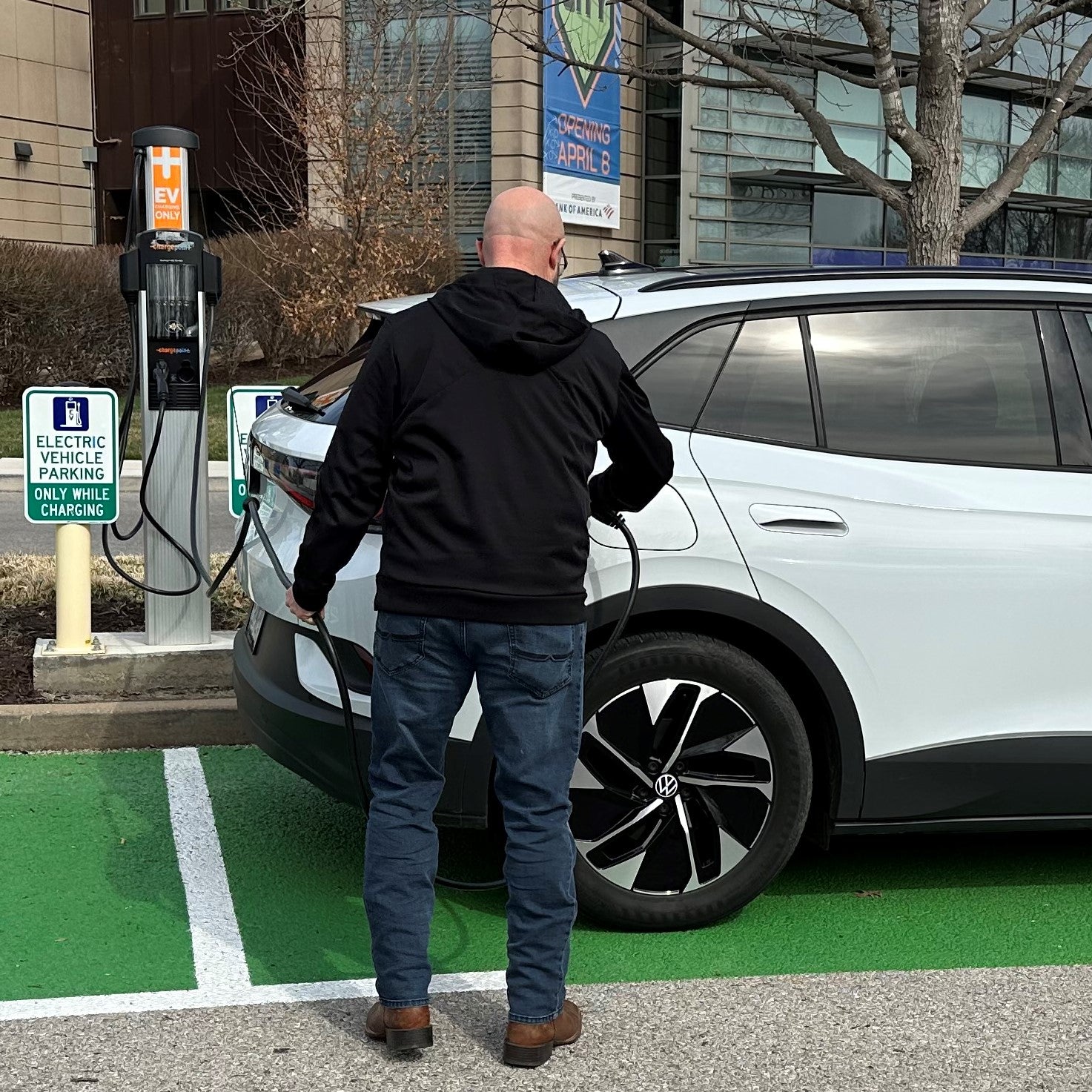 Commercial Level 2 (208 - 240 Volt)